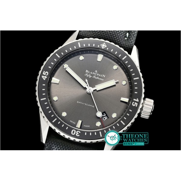 Blancpain - Fifty Fathoms Bathyscaphe SS/NY Grey ZF Asia 23J