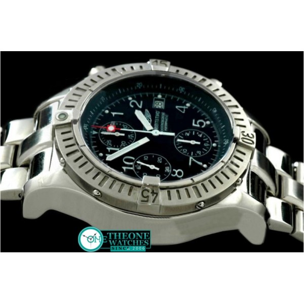 Breitling - Chrono Avenger V2 SS/SS Black A-7750 28800