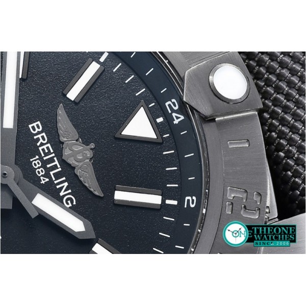 Breitling - Avenger II GMT BlackSteel DLC/TI/NY Black GF A2836
