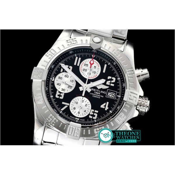 Breitling - Avenger II Chronograph 43mm SS/SS Blk/Wht GF A7750