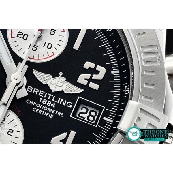 Breitling - Avenger II Chronograph 43mm SS/SS Blk/Wht GF A7750