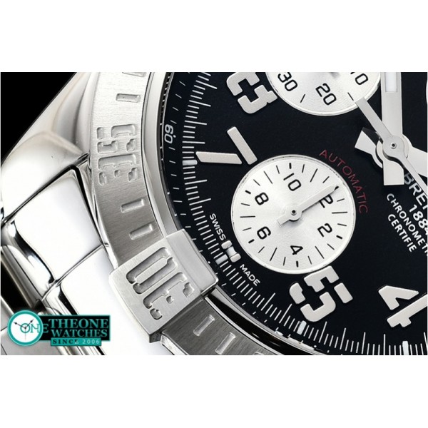 Breitling - Avenger II Chronograph 43mm SS/SS Blk/Wht GF A7750