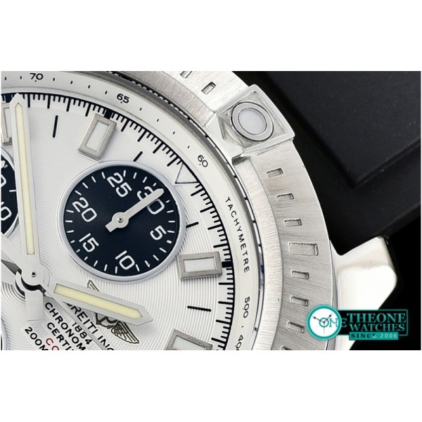 Breitling - Colt 44mm Chronograph Automatic SS/RU Wht/Stk A7750