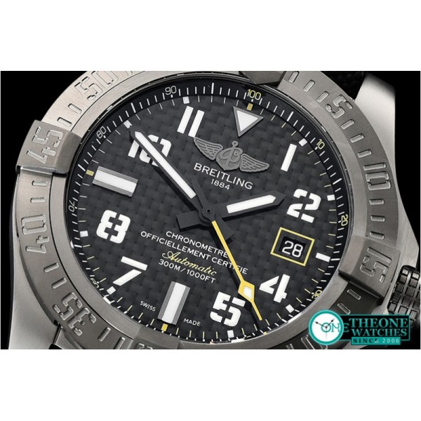 Breitling - Avenger BlackBird 44mm Boutique DLC/TI/NY Blk CF A2824