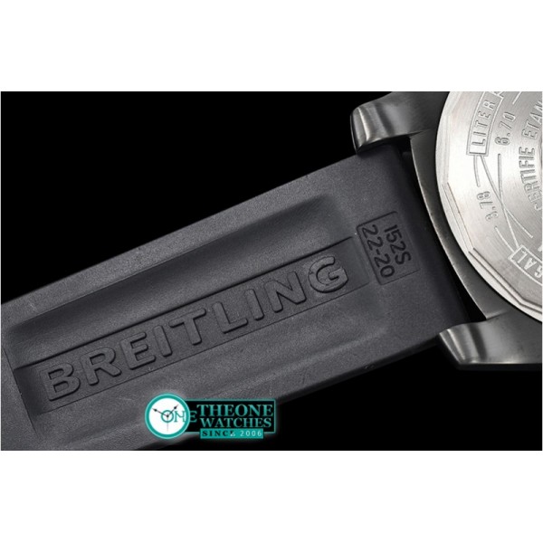Breitling - Avenger BlackBird 44mm DLC/TI/RU Black GF V4 A2824