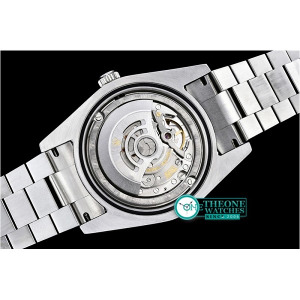 Rolex - DayDate 41mm SS/SS Pres Silver Wht Roman Asia 3255