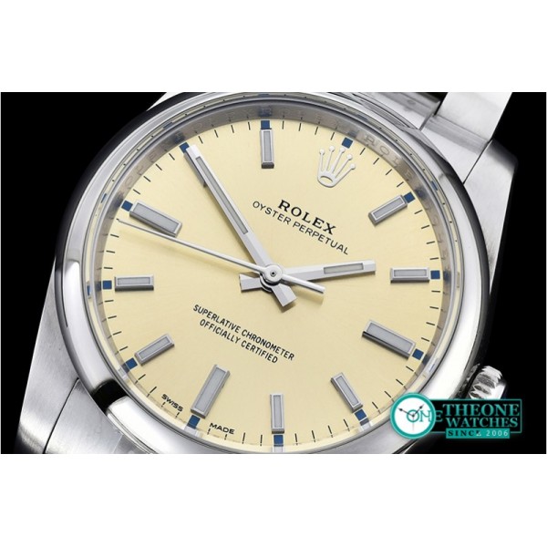 Rolex - Oyster Pert. 39mm 114200 SS/SS Champagne ANF A2836