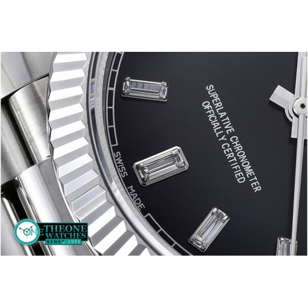 Rolex - DayDate 228206 Flt SS/SS Black Diam BP Swiss 2836