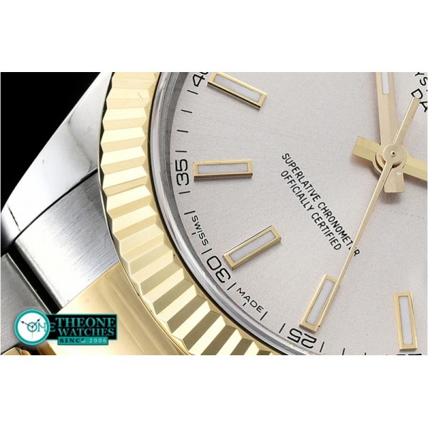 Rolex - DJ2 41mm Oyt Flt YG/SS Silver Stk BP Asia 2813