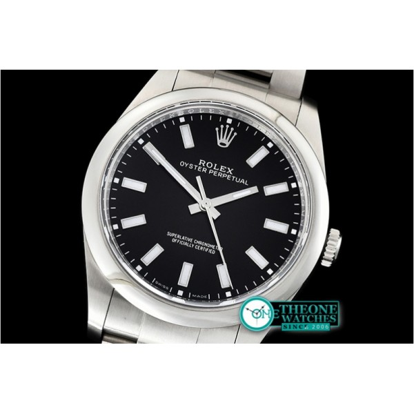 Rolex - Oyster Pert. 39mm 114300 904L SS/SS Black GMF A3132