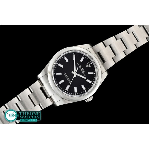 Rolex - Oyster Pert. 39mm 114300 904L SS/SS Black GMF A3132