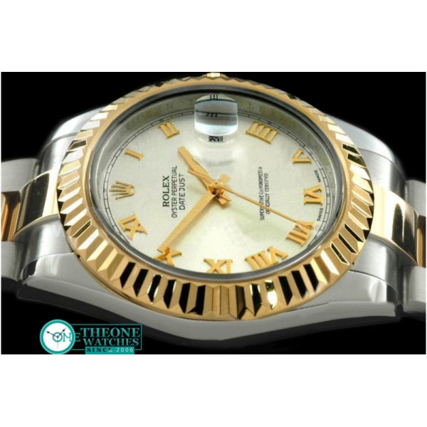 Rolex - SS/YG Oyster Fluted White Roman Asian Eta 2836-2