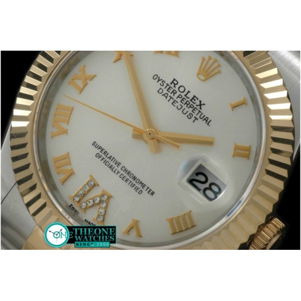Rolex - SS/YG Oyster Fluted White Roman Asian Eta 2836-2