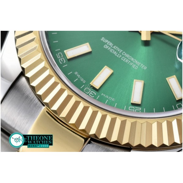 Rolex - SS/YG Oyster Green Stk Asian 2813