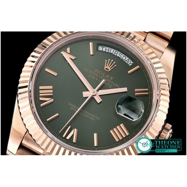 Rolex - DayDate 228206 RG/RG Green Roman BP Swiss 2836