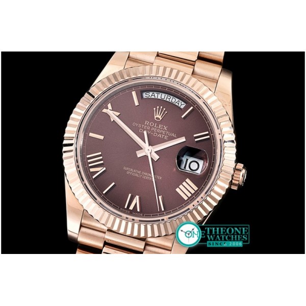 Rolex - DayDate 228206 RG/RG Brown Roman BP Swiss 2836